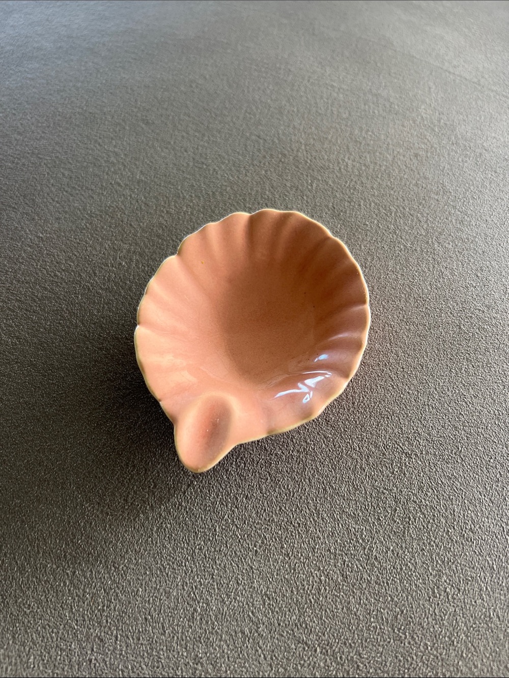 Blush Shell-Shaped Ceramic Accent Bowl
